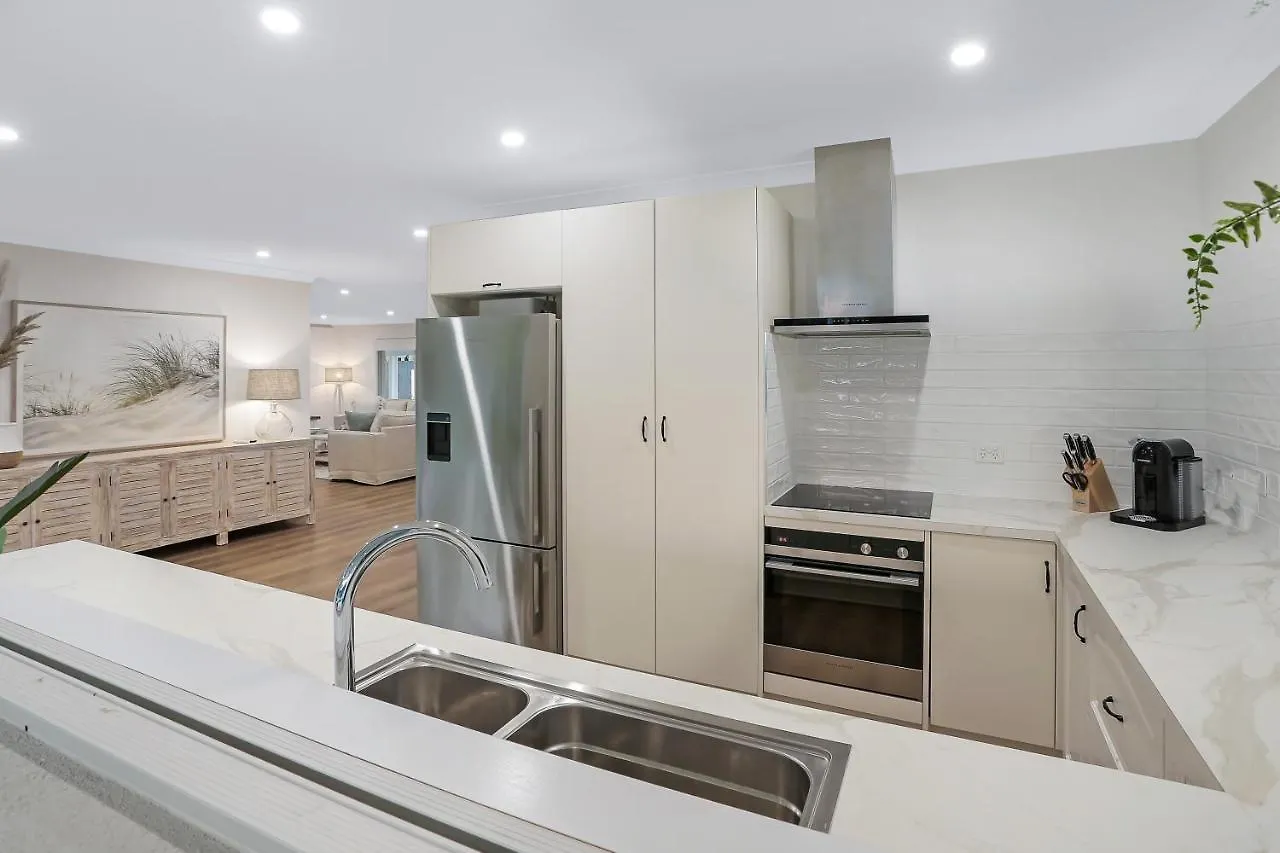 Сasa de vacaciones Villa Walk To Hastings Street, Noosa Sound Australia